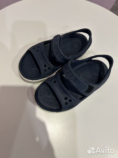 Сандалии crocs C9