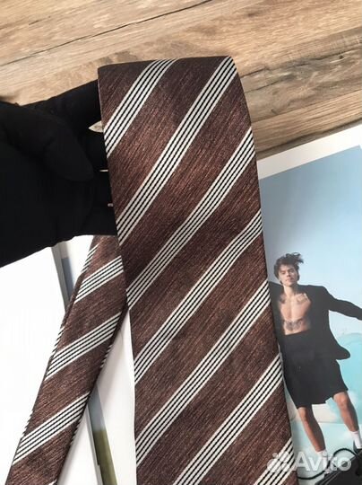 Галстук Hugo Boss новый с биркой