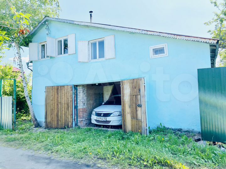 Дом 135 м² на участке 6 сот.