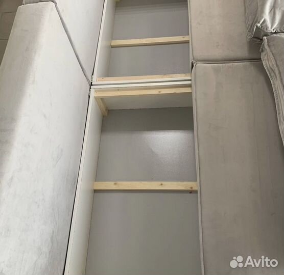 Диван в стиле лофт новый