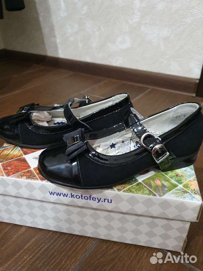Туфли для девочки 31 размер новые, Котофей