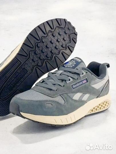 Кроссовки мужские