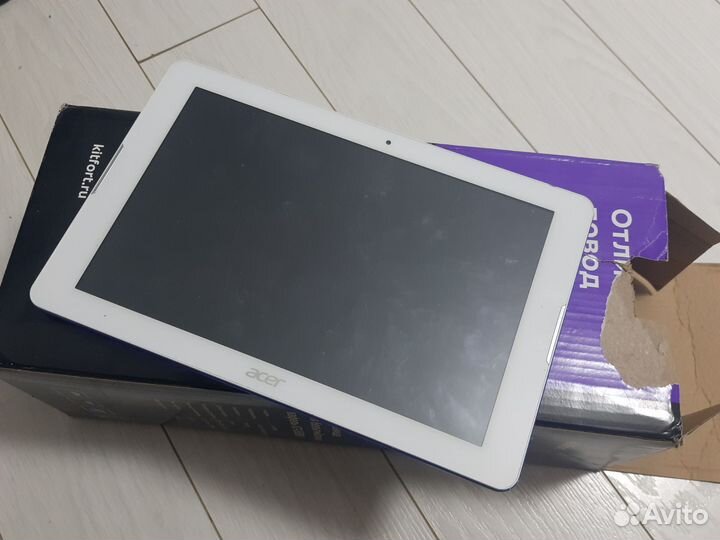 Планшет Acer iconia one 10