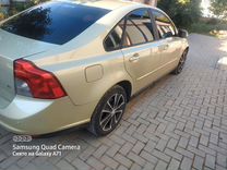 Volvo S40 1.6 MT, 2008, 270 000 км, с пробегом, цена 900 000 руб.