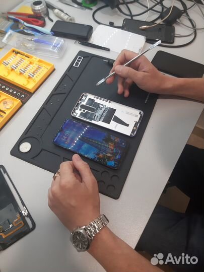 Ремонт телефонов, ноутбуков