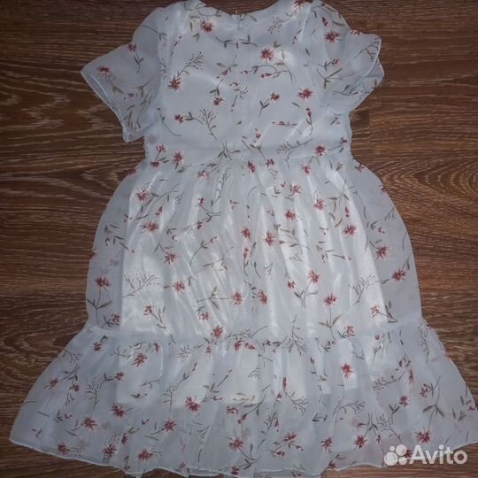 Отдам платья для девочки