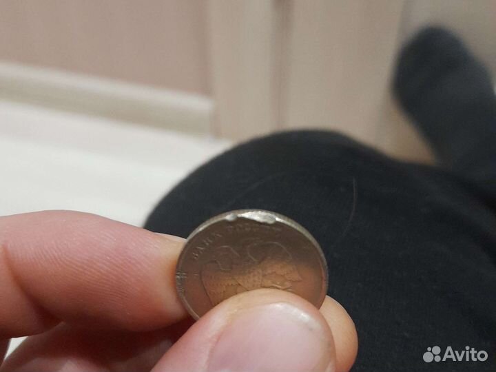 Продам один рубль с заводским браком