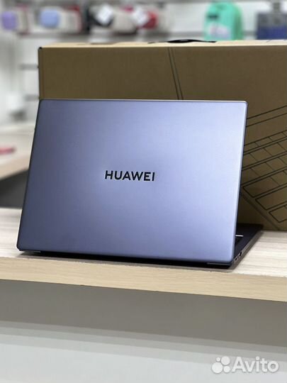 Сенсорный Huawei MateBook / Гарантия DNS