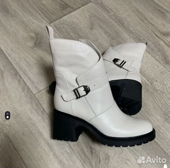 Сапоги женские демисезонные