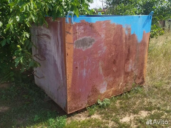 Бак для воды металлический