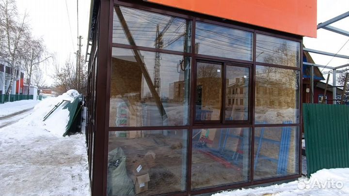 Алюминиевый витраж