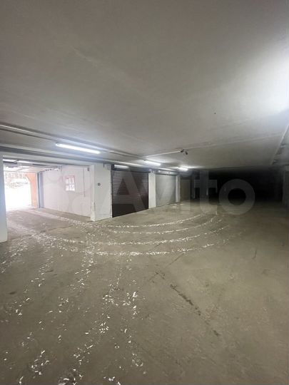 Машиноместо, 19 м²