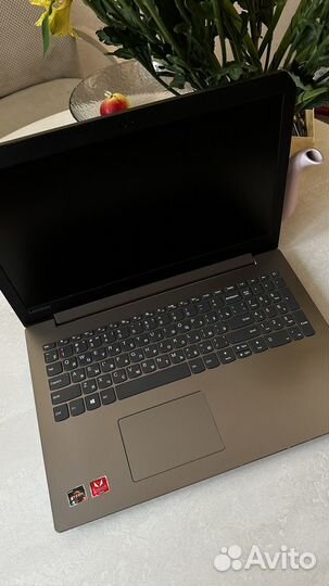 Ноутбук lenovo