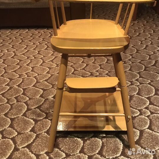Стульчик для кормления