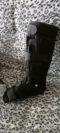 Ортез, тутор на голеностопный сустав