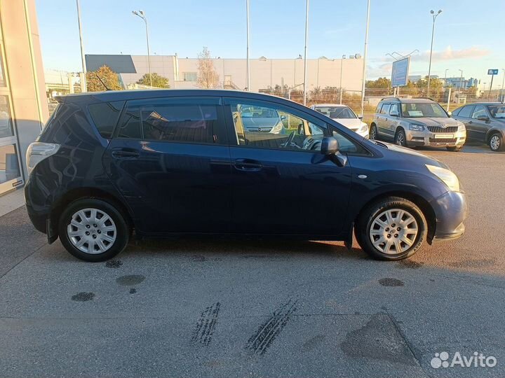 Toyota Verso 1.8 МТ, 2012, 265 000 км