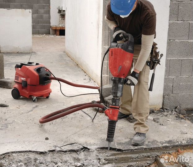 Демонтажные работы и вывоз мусора