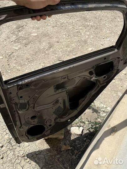 Дверь LADA vesta задняя правая