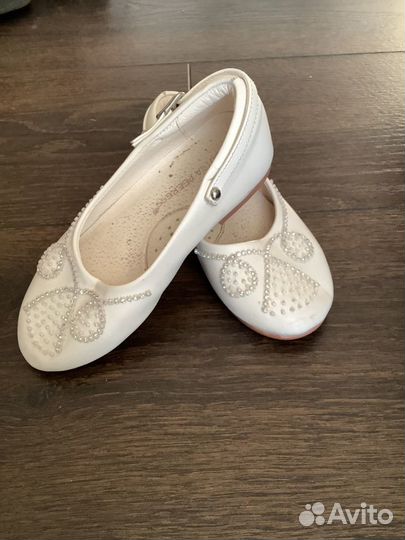 Туфли для девочки 25 размер