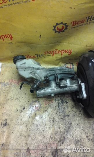 Главный тормозной цилиндр с вак. Toyota Corolla 9