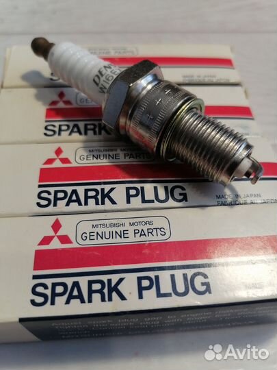 Свечи зажигания Denso W16EX-U