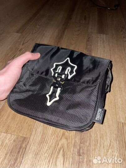 Сумка через плечо trapstar