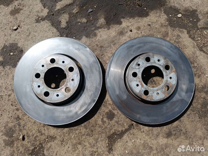 Передние тормозные диски Вольво с60 в70 2000-2007