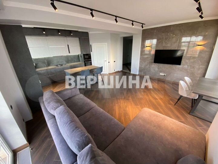 3-к. квартира, 129,3 м², 7/9 эт.