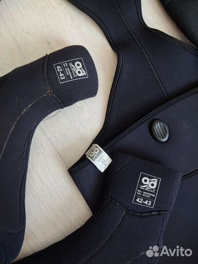 Гидрокостюм для подводной охоты