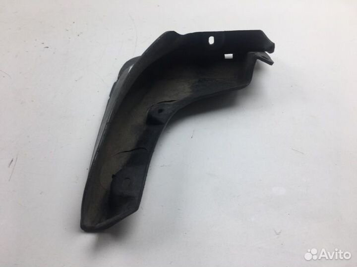 Брызговик задний правый Toyota Corona ST190 4SFE