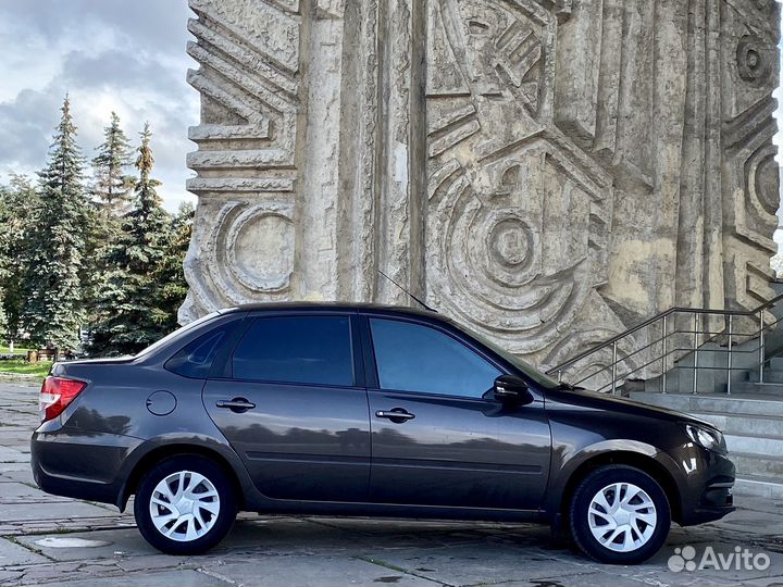 LADA Granta 1.6 МТ, 2022, 50 900 км