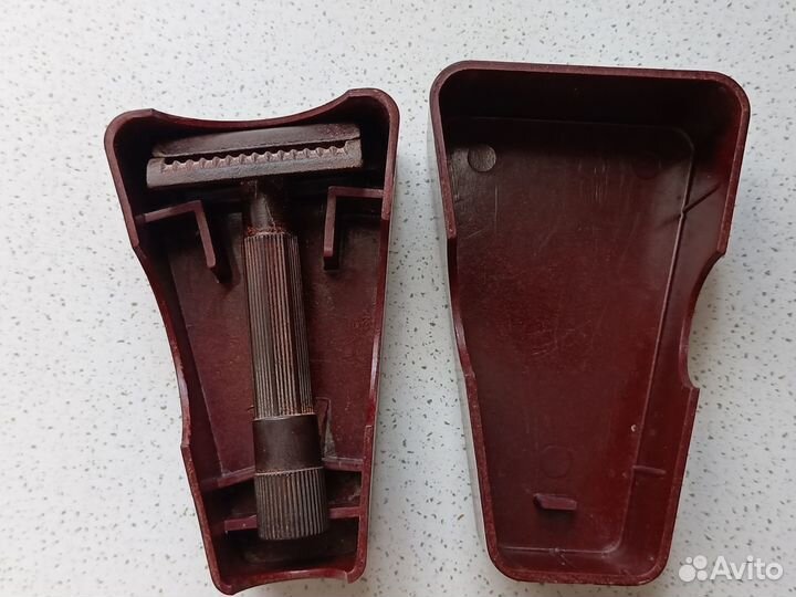 Бритвенный станок Golf Германия