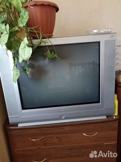 Телевизор hitachi