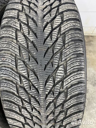 Nokian Tyres Hakkapeliitta CR3 285/45 R22 114T