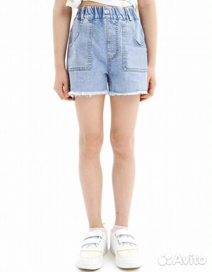 Шорты для девочки джинсовые 104,110,116,120