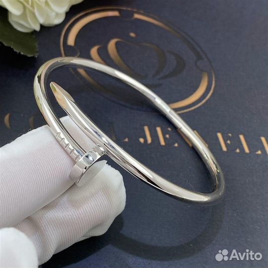 Браслет Cartier Juste un Clou из белого золота