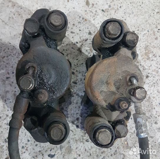 Передние суппорта mazda 323