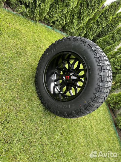 R20 Radar Tyres Renegade RT+ 345/65, PCD 8x165.1 DIA 125.1