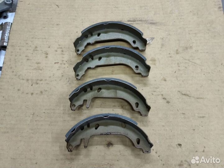 Колодки тормозные Renault Clio 90-98