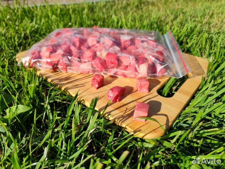 Мясо и субпродукты для собак