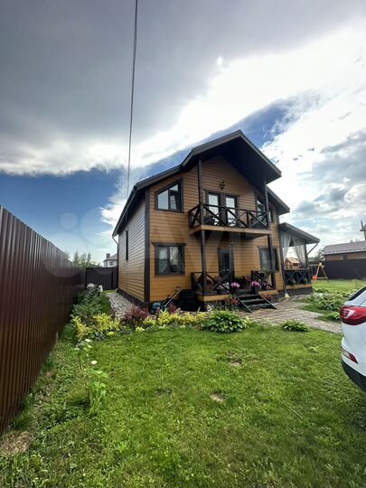 Дом 186 м² на участке 8 сот.