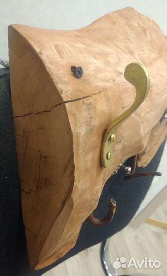 Вешалка-ключница декоративная