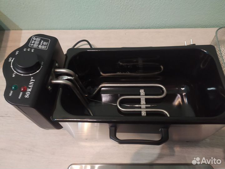 Электро фритюрница 3 л