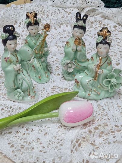 Фарфоровые статуэтки Гейша Китай Музыка Китая