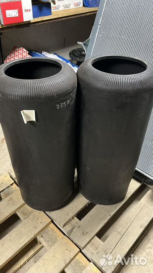 775N 775N Пневморессора /без стакана/ BPW, Gigant