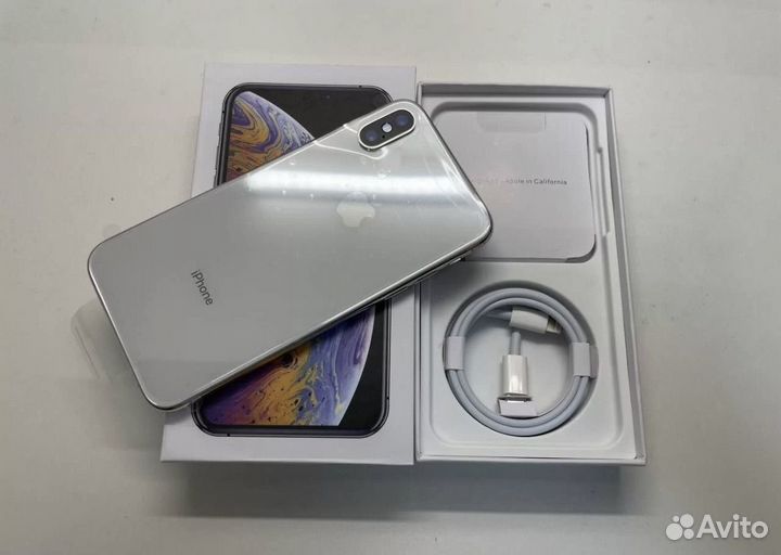 iPhone Xs, 256 ГБ