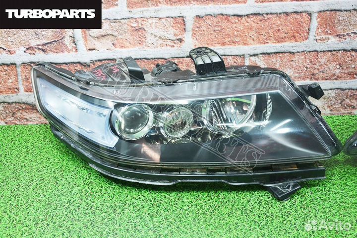 Фары Рестайл передние Honda Accord CL7 K24A