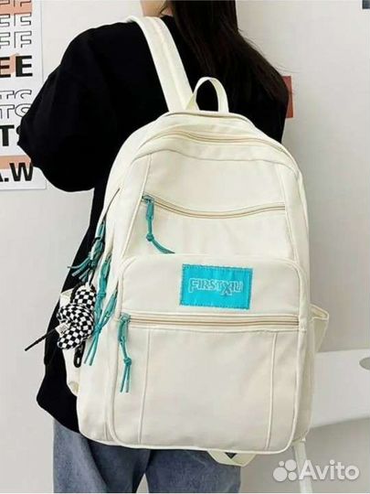Новый рюкзак для школьников и студентов