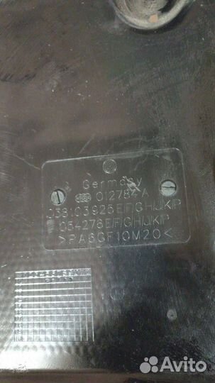 Декоративная крышка двигателя Volkswagen Golf 4