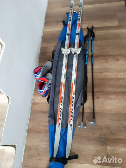 Беговые лыжи